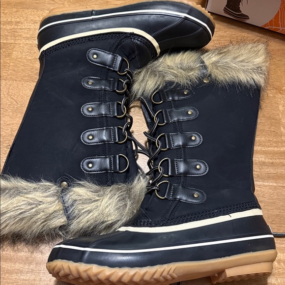 JBU Bella faux fur trim boots - Picture 5 of 5